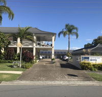 Cooks Endeavour Motor Inn - Holiday Sunshine Coast