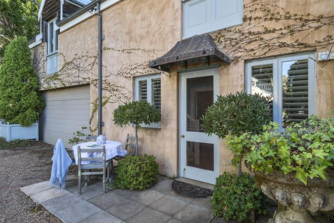 COOKS HOUSE - Sunshine Coast Tourism 3