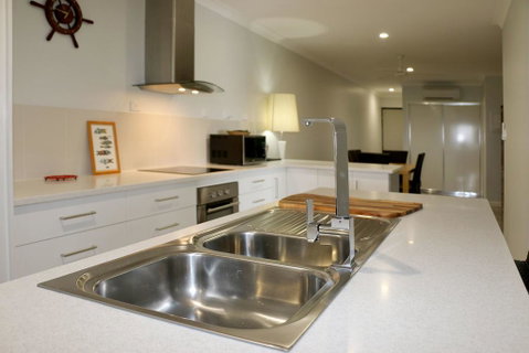 Cooktown Harbour View Luxury Apartments - Sunshine Coast Tourism 3