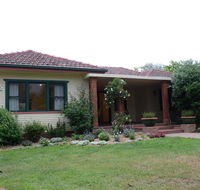 Coolamon on Marsh - Armidale - Holiday Sunshine Coast