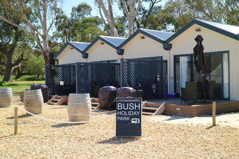 Coonawarra Cabins Unit C - Sunshine Coast Tourism 1