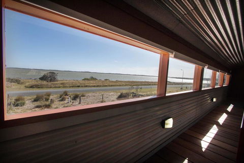 Coorong Aurora - Breathtaking Waterfront Escape - Sunshine Coast Tourism 0
