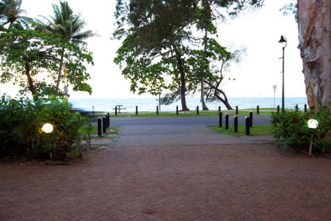 Coral Horizons - Sunshine Coast Tourism 2