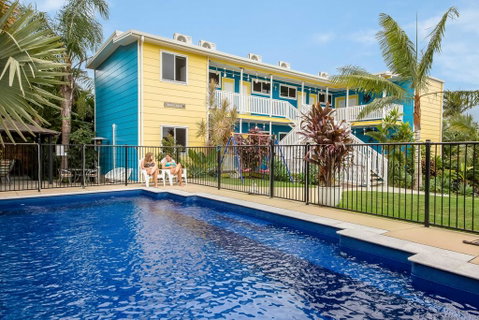 Coral Inn Boutique Hotel - Sunshine Coast Tourism 0