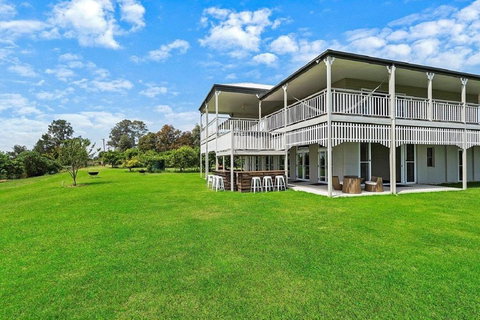 Cornwallis House - Sunshine Coast Tourism 2