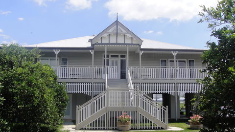 Cornwallis House - Sunshine Coast Tourism 3