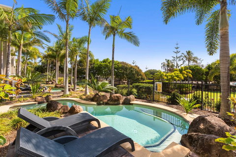 Corporate Boardies @ Bells Boulevard - Sunshine Coast Tourism 0