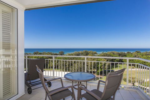 Corporate Boardies @ Gunnamatta Ave - Holiday Sunshine Coast 1