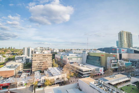 Corporate Travel 1bed 1study Room Apt At Chatswood - Holiday Sunshine Coast 3