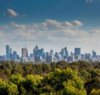 Cosy 1 Bedroom Apartment in Trendy Northcote - Holiday Sunshine Coast