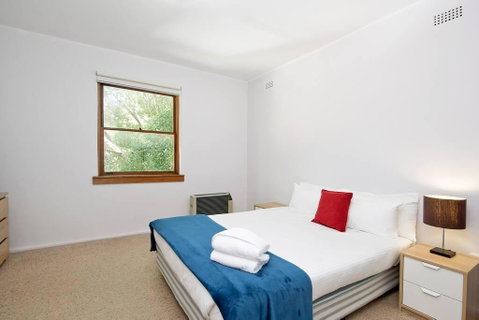 Cosy 2BR Plus Parking In Nth Sydney - Sunshine Coast Tourism 2
