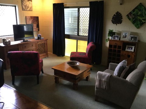 Cosy Bed And Breakfast - Sunshine Coast Tourism 3