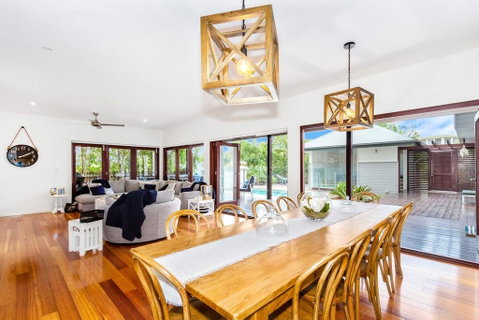 Cottonwood Beach House @ Corporate Boardies - Sunshine Coast Tourism 2