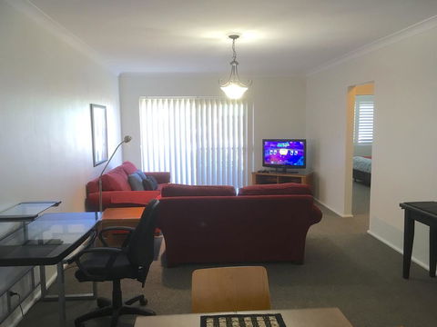 Country Apartments - Sunshine Coast Tourism 1