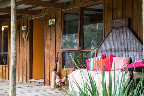 Country Lane Lysterfield - Sunshine Coast Tourism 1