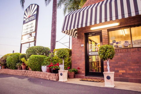 Country Pathfinder Motor Inn - Sunshine Coast Tourism 3