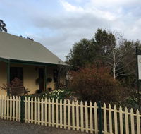 Country Pleasures Bed and Breakfast - Holiday Sunshine Coast