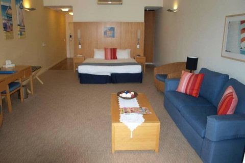 Couran Cove Resorts Waterfront Stradbroke Island Studios - Private Serviced Apartments - Sunshine Coast Tourism 2