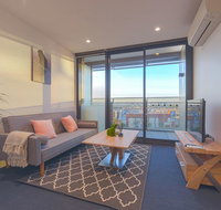Cozy Melbourne Star 2 Bedroom Apartment Docklands - Sunshine Coast Tourism