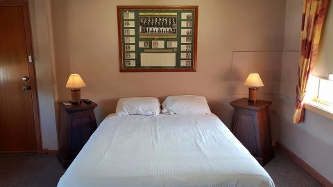 Cringila Hotel - Sunshine Coast Tourism 3
