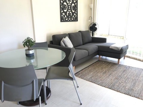 CRONULLA BREEZE - Holiday Sunshine Coast 2