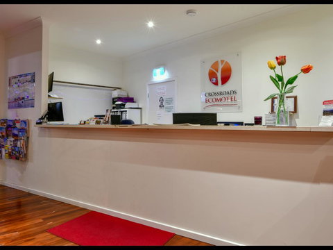 Crossroads Ecomotel - Sunshine Coast Tourism 2