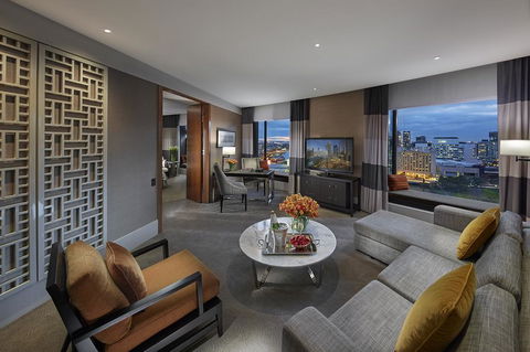 Crown Towers Melbourne - Sunshine Coast Tourism 1