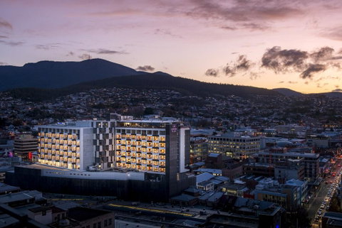 Crowne Plaza Hobart - Sunshine Coast Tourism 0
