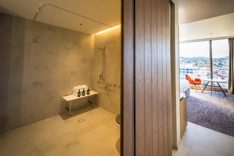 Crowne Plaza Hobart - Sunshine Coast Tourism 2