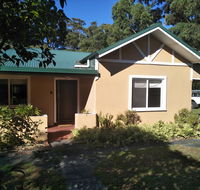 Crystal Springs Holiday Accommodation - Holiday Sunshine Coast