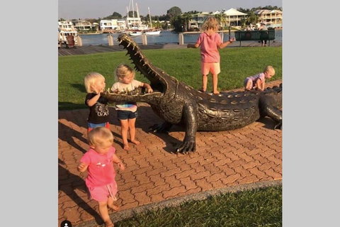 Cullen Bay Villa - Sunshine Coast Tourism 2