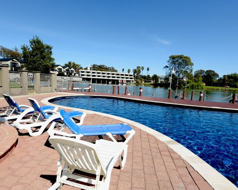 Cypress Drive Apartment - Sunshine Coast Tourism 3