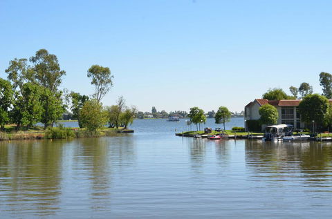 Cypress Townhouse 17 - Mulwala - Sunshine Coast Tourism 0