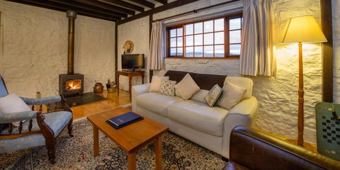 Daisy Bank Cottages - Sunshine Coast Tourism 1