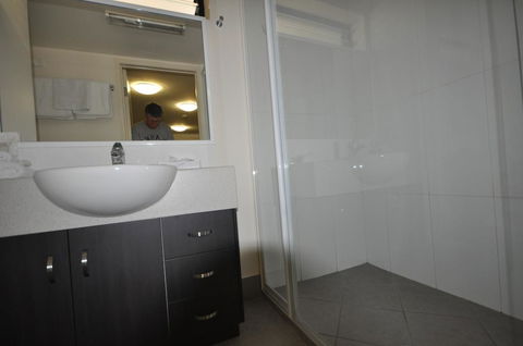 Dalby Fairway Motor Inn - Holiday Sunshine Coast 3