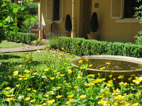 Dalton Cottage - Holiday Sunshine Coast 1