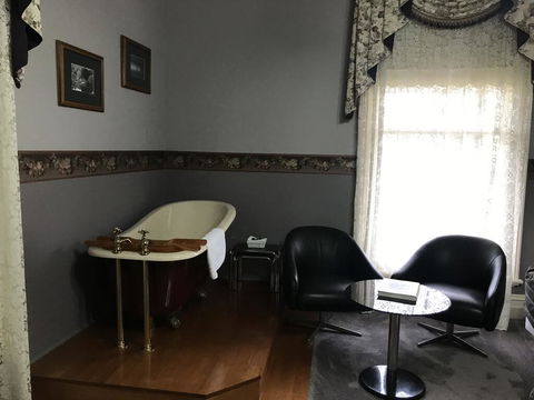 Daylesford Central Motor Inn - Sunshine Coast Tourism 1