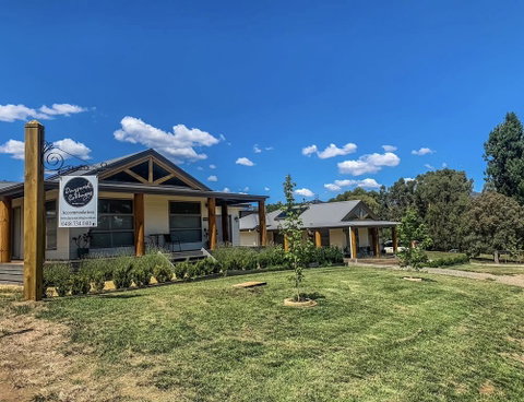 Daysend Cottages - Sunshine Coast Tourism 0