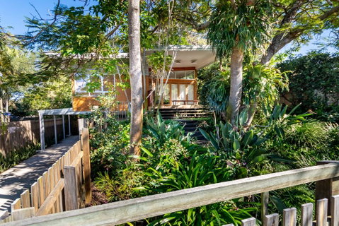 Decked Out For A Fantastic Holiday - (Whole House) Winnett St, Woorim - Sunshine Coast Tourism 1