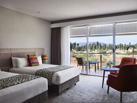 Desert Gardens Hotel - Sunshine Coast Tourism 2