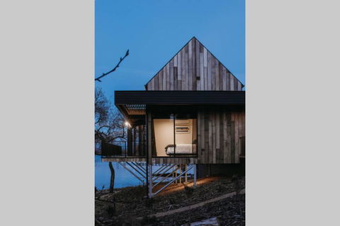 Deviot Boat House - Sunshine Coast Tourism 2