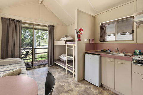 Discovery Parks - Cloncurry - Sunshine Coast Tourism 0