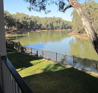 Discovery Parks - Maidens Inn Moama - Holiday Sunshine Coast