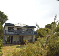 Dolphin Dreaming - 16 Dolphin Avenue