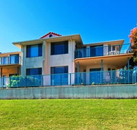 Dolphins 2 7 Commodore Crescent - Holiday Sunshine Coast