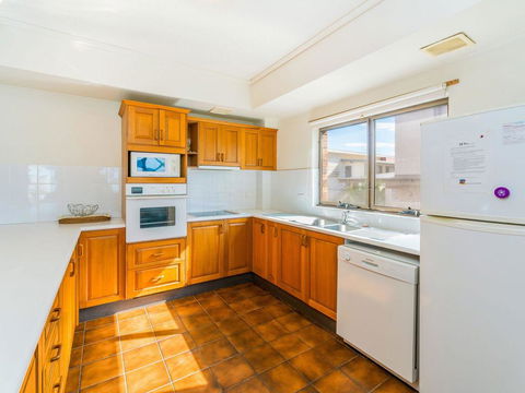 Doncaster - Yamba Main Beach And Sea Pool - Holiday Sunshine Coast 3