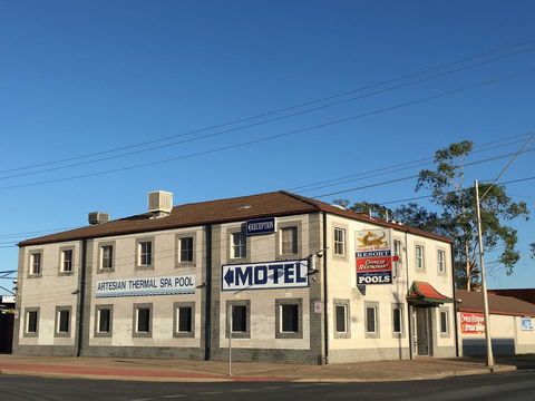 Dragon Phoenix Resort - Sunshine Coast Tourism 0