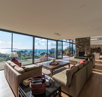 Dragonfly Lodge - Sunshine Coast Tourism