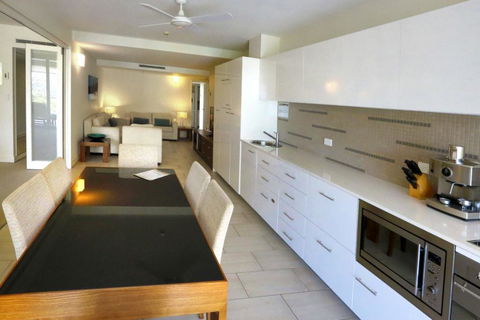 Drift - Sunshine Coast Tourism 2