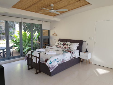 Driftwood Villa - Sunshine Coast Tourism 3
